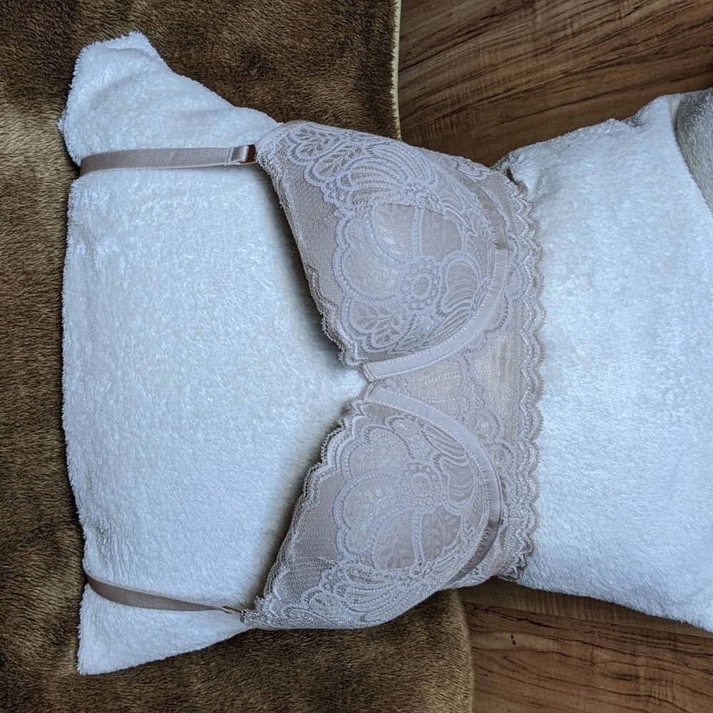 Aerie Real Power Balconette Nude Lace Bra 32DD